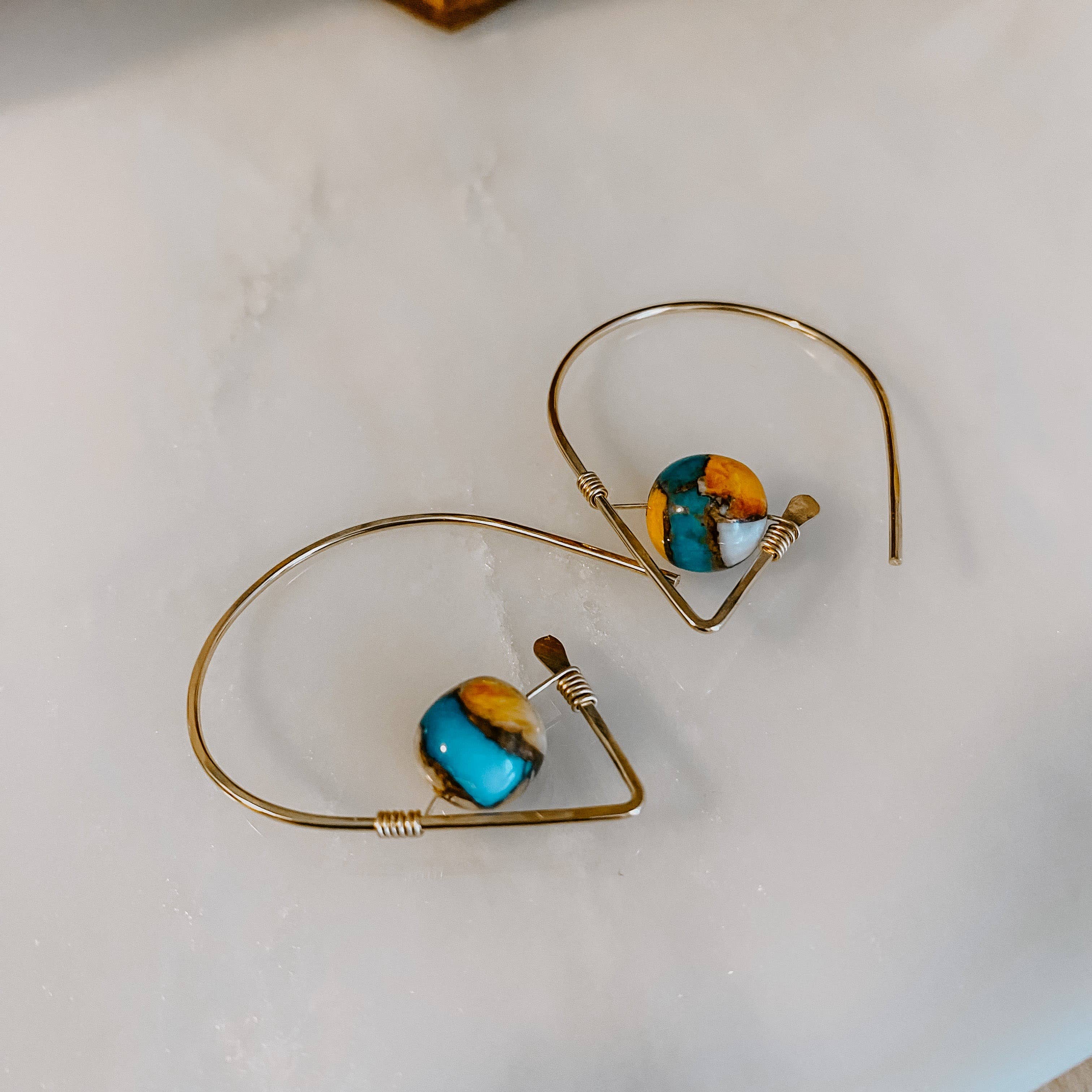 Spiny Oyster Turquoise Threader Earrings