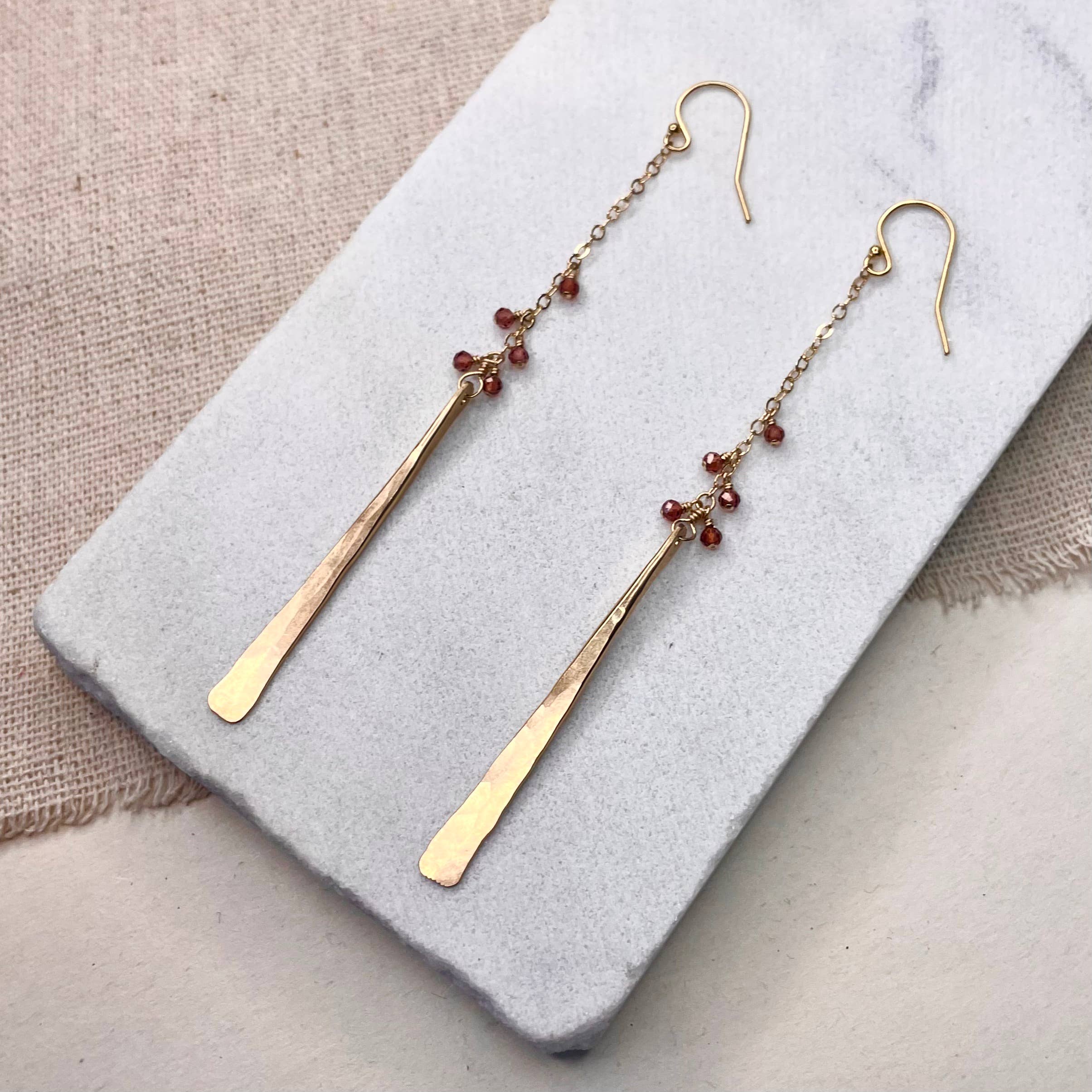 Hammered Stick Beaded Earrings: Gold Filled / Onyx