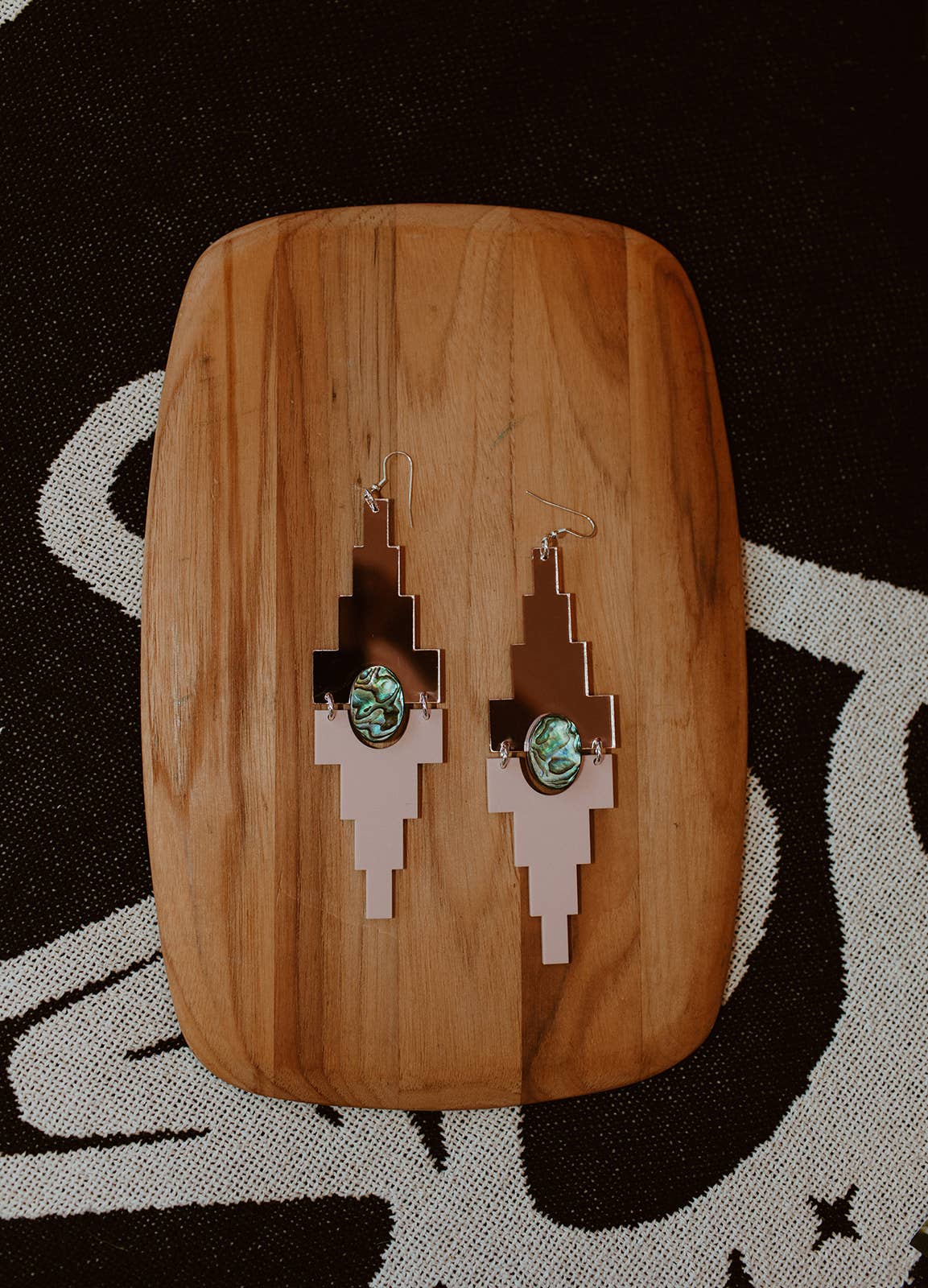 Mesa Earring: Cream/Terracotta