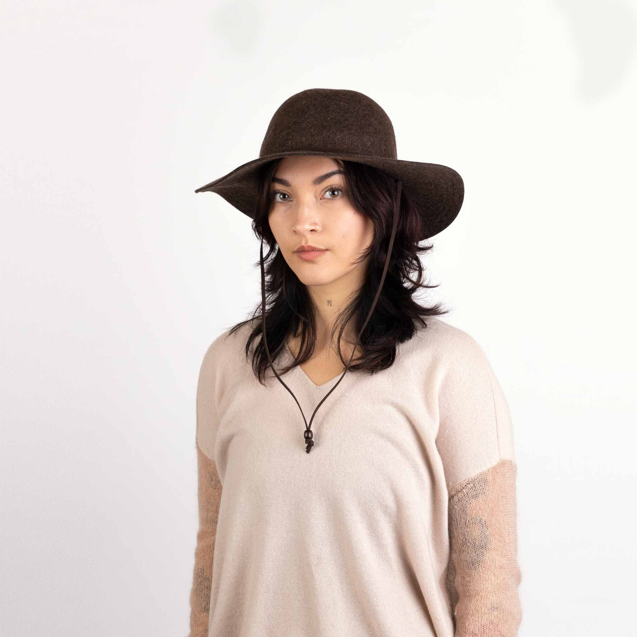 Tegan Wide Brim Hat: Mushroom