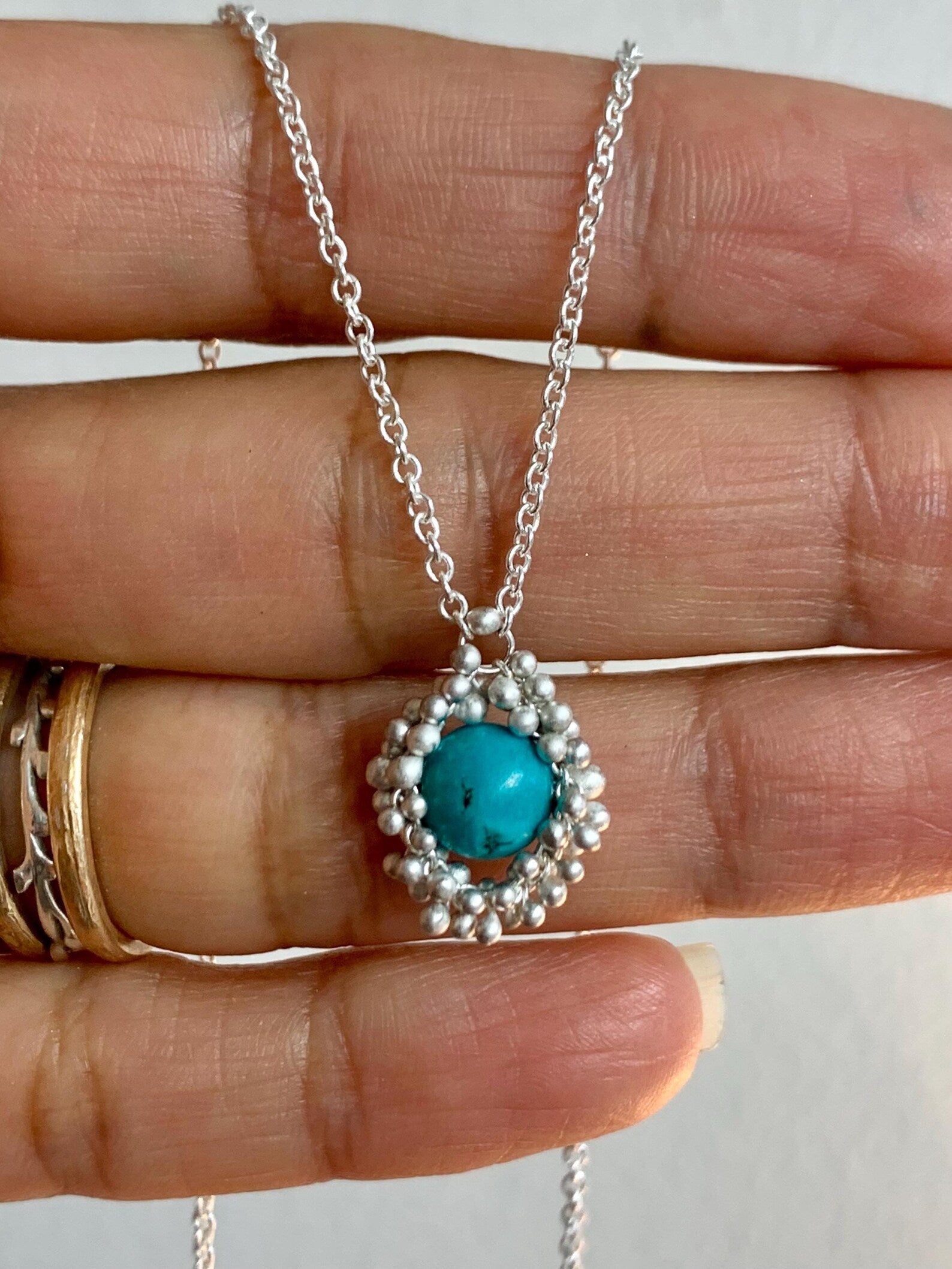 360 Degrees Caviar and Turquoise Necklace 18"