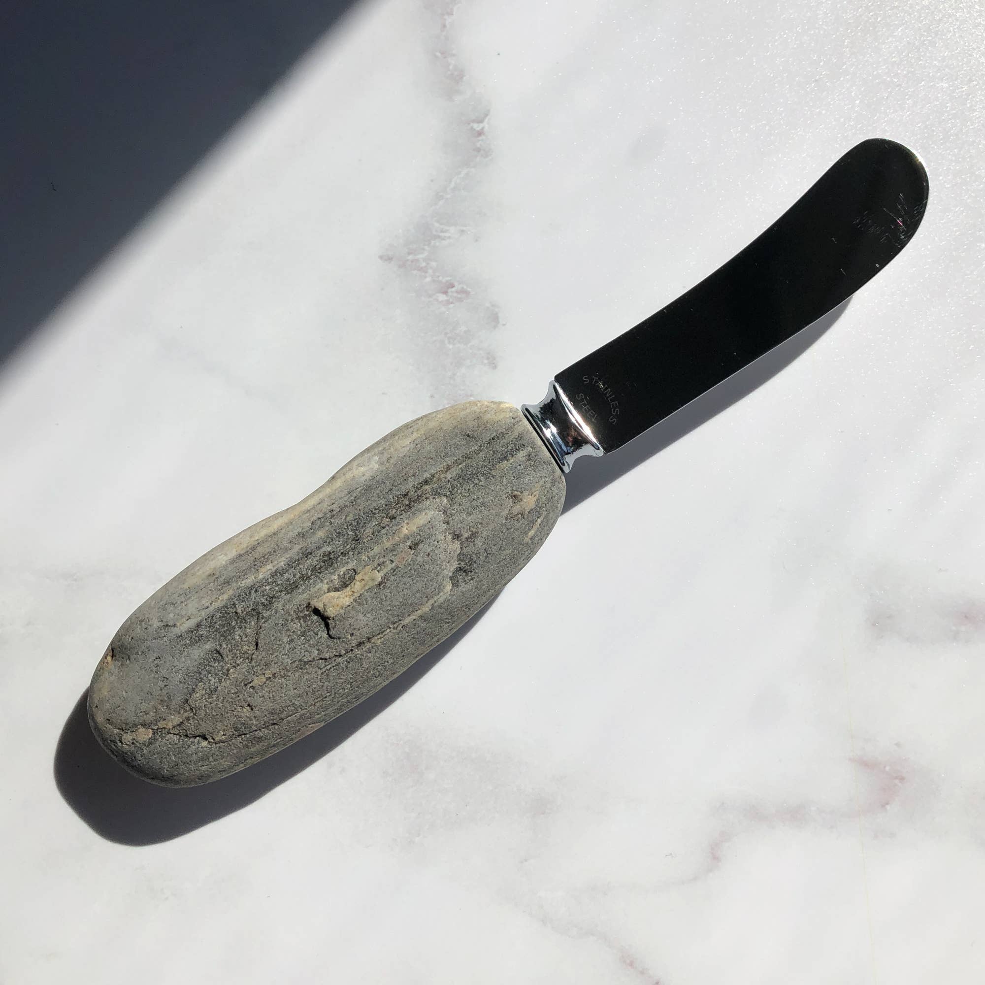 Ergonomic Stone Cheese Spreader
