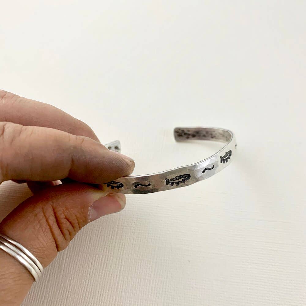 Handmade Feeesh Cuff: Silver Finish