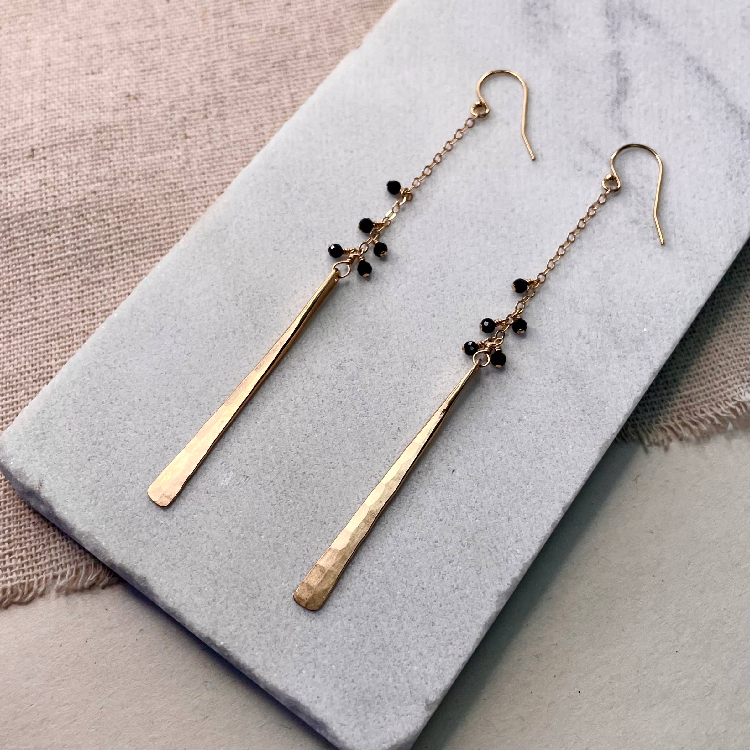 Hammered Stick Beaded Earrings: Gold Filled / Onyx