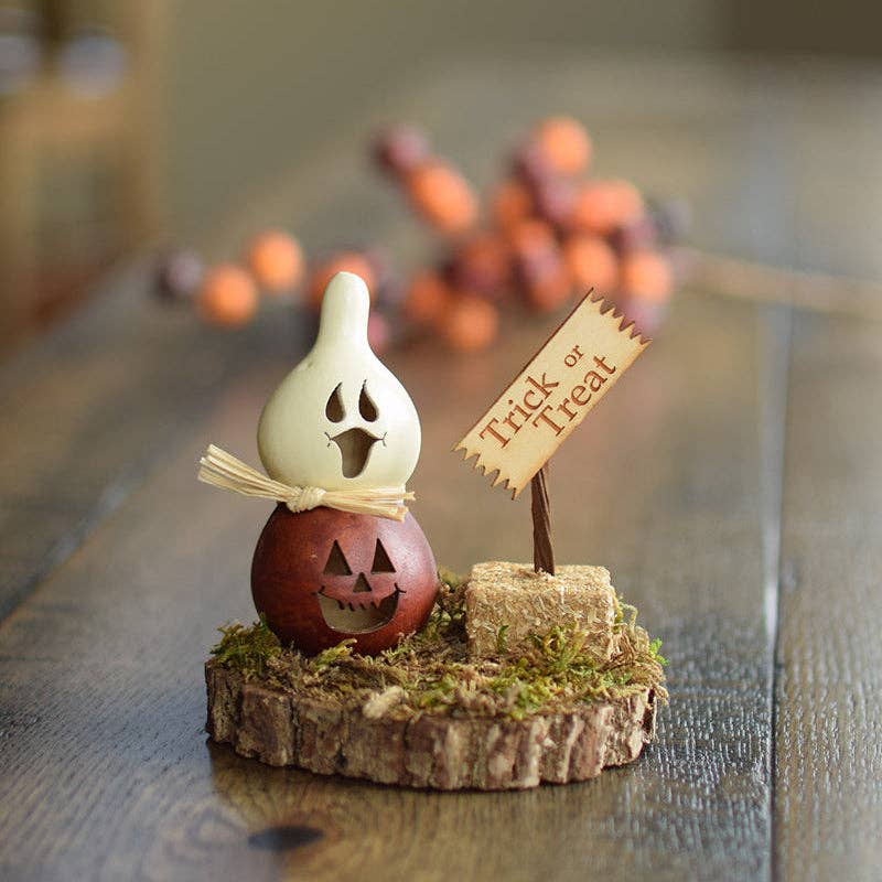 Hand-Crafted Gourd Scene - Casper Jack Scene - Fall Decor
