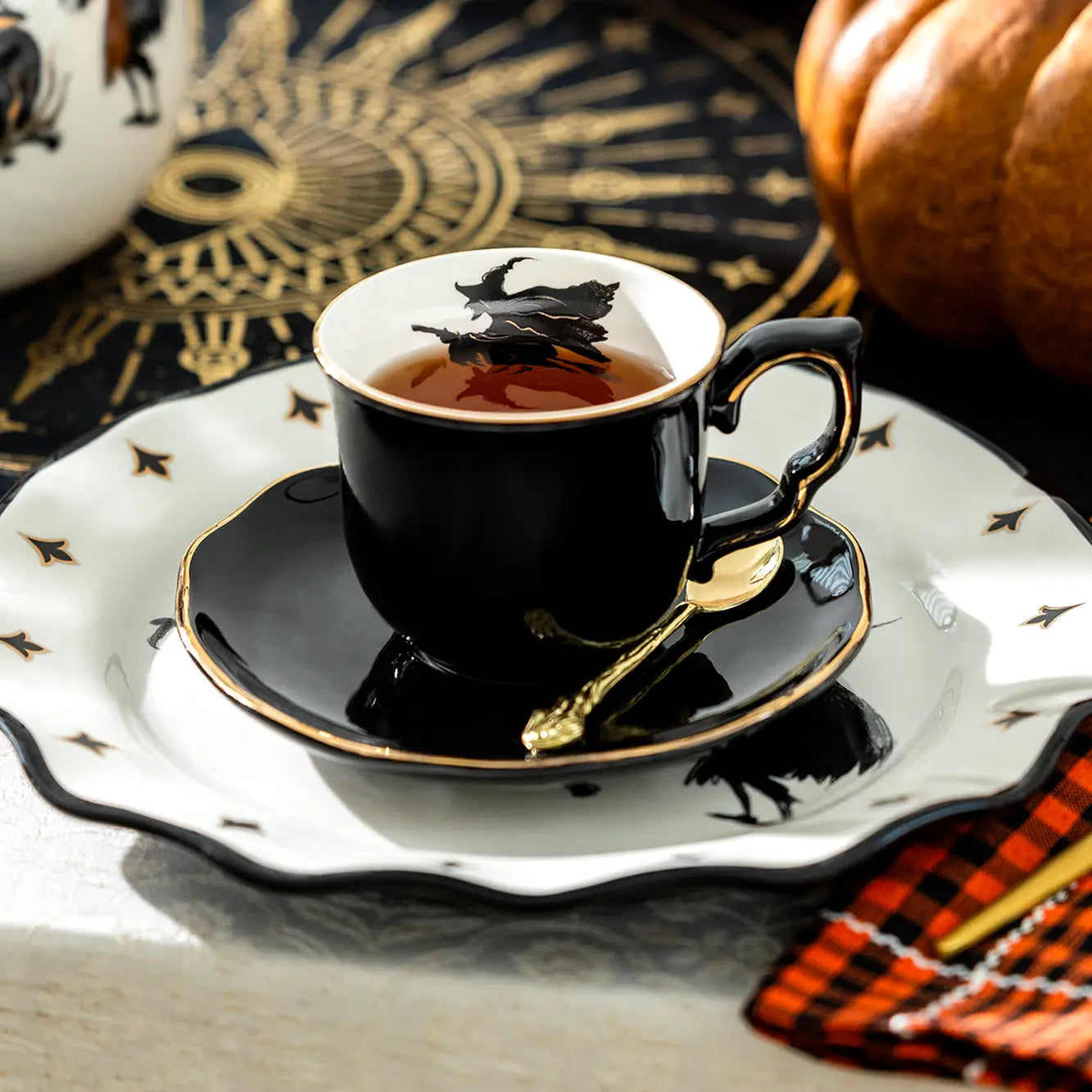 Flying Witch Black Gold 8.5oz Tea Cup and Saucer