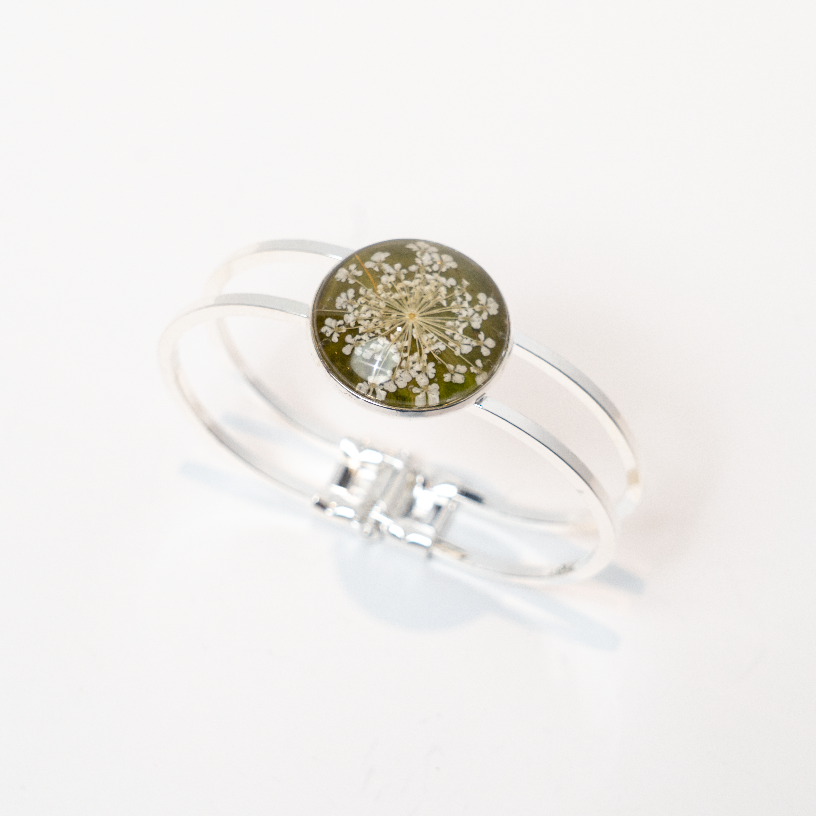 Hydrangea Petal + Queen Anne's Lace Bangle by Botanical Creations