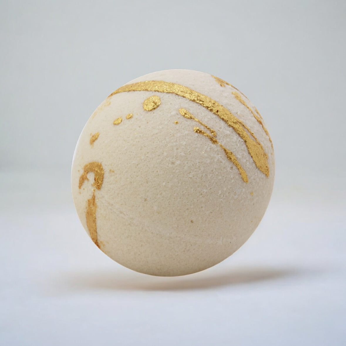 Myrrh & Frankincense Artisan Bath Bomb