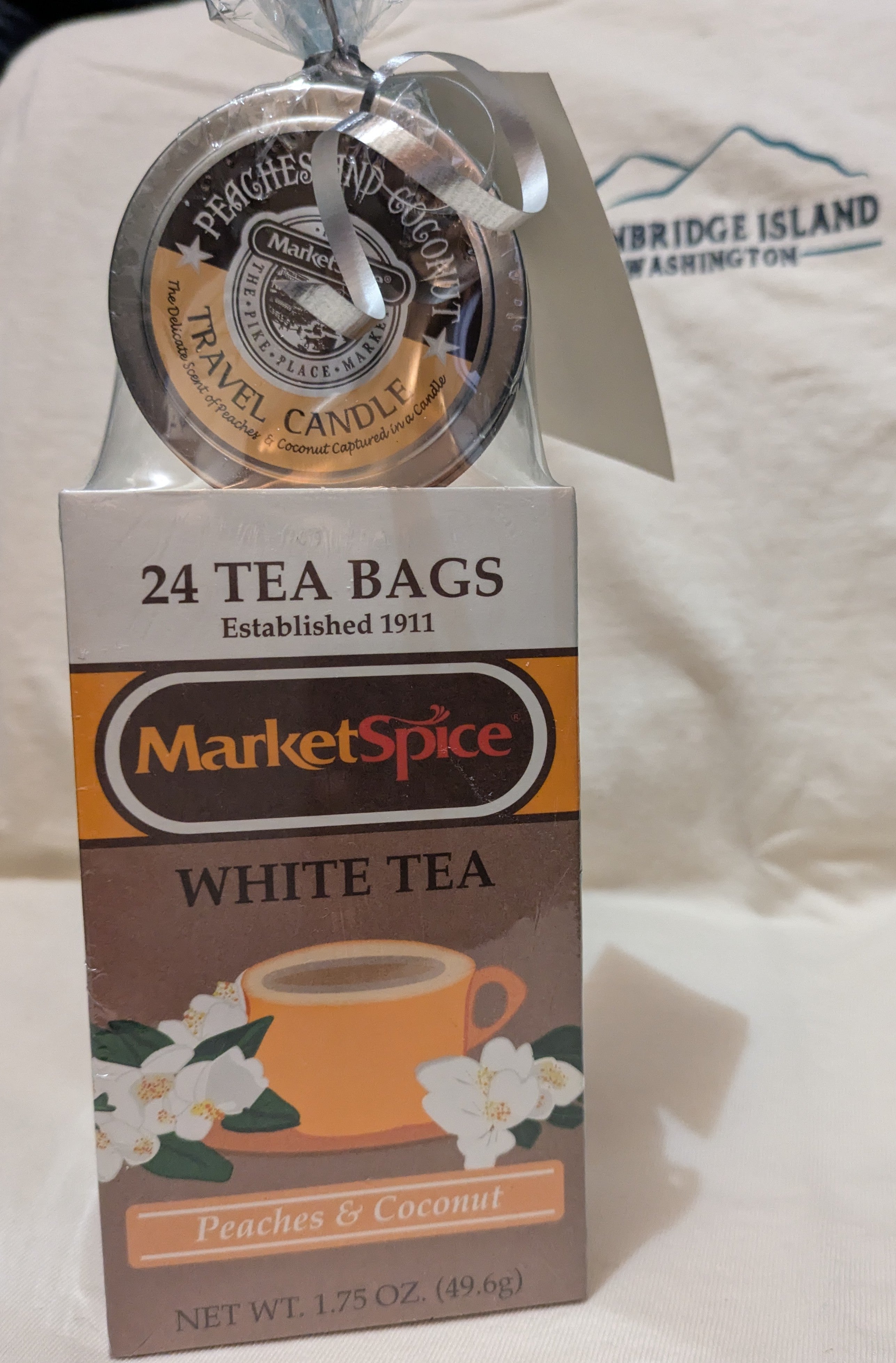 White Peach Coco Peach(24TBGS)Candle Gift PK