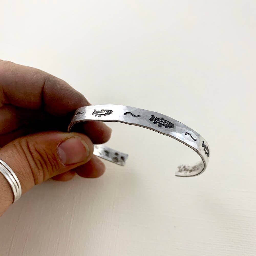 Handmade Feeesh Cuff: Silver Finish