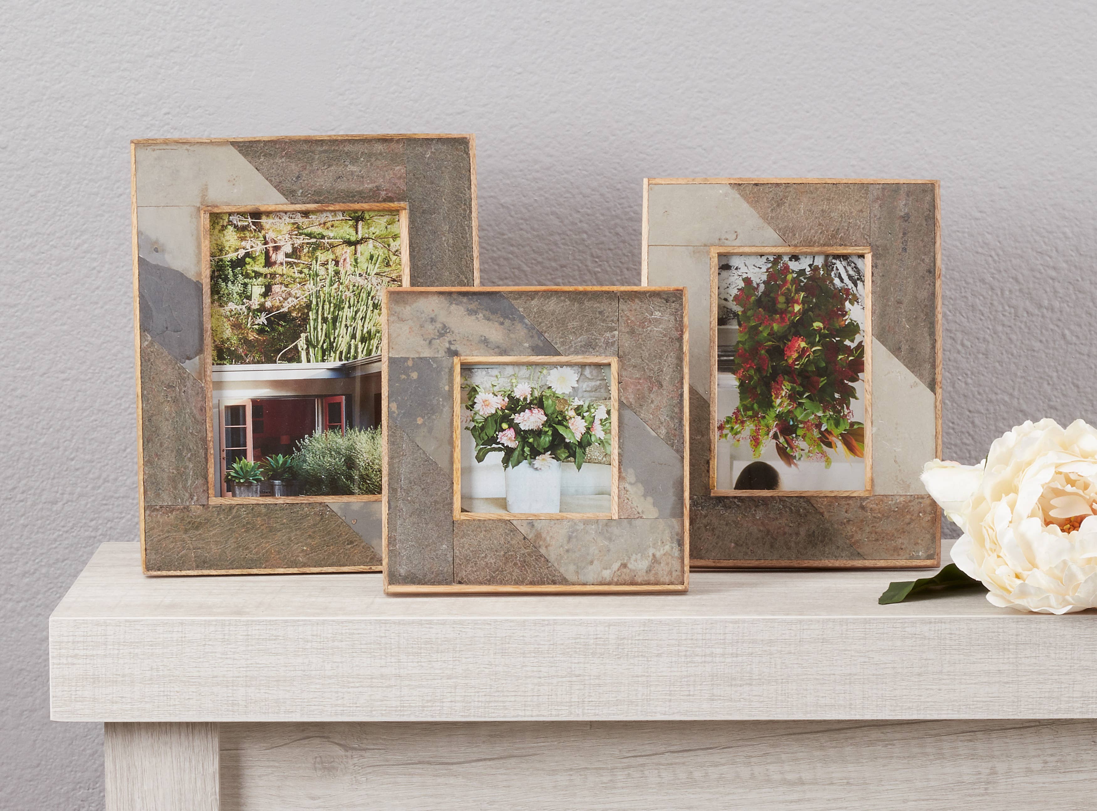 Distressed Slate Frame: Slate / 4x6