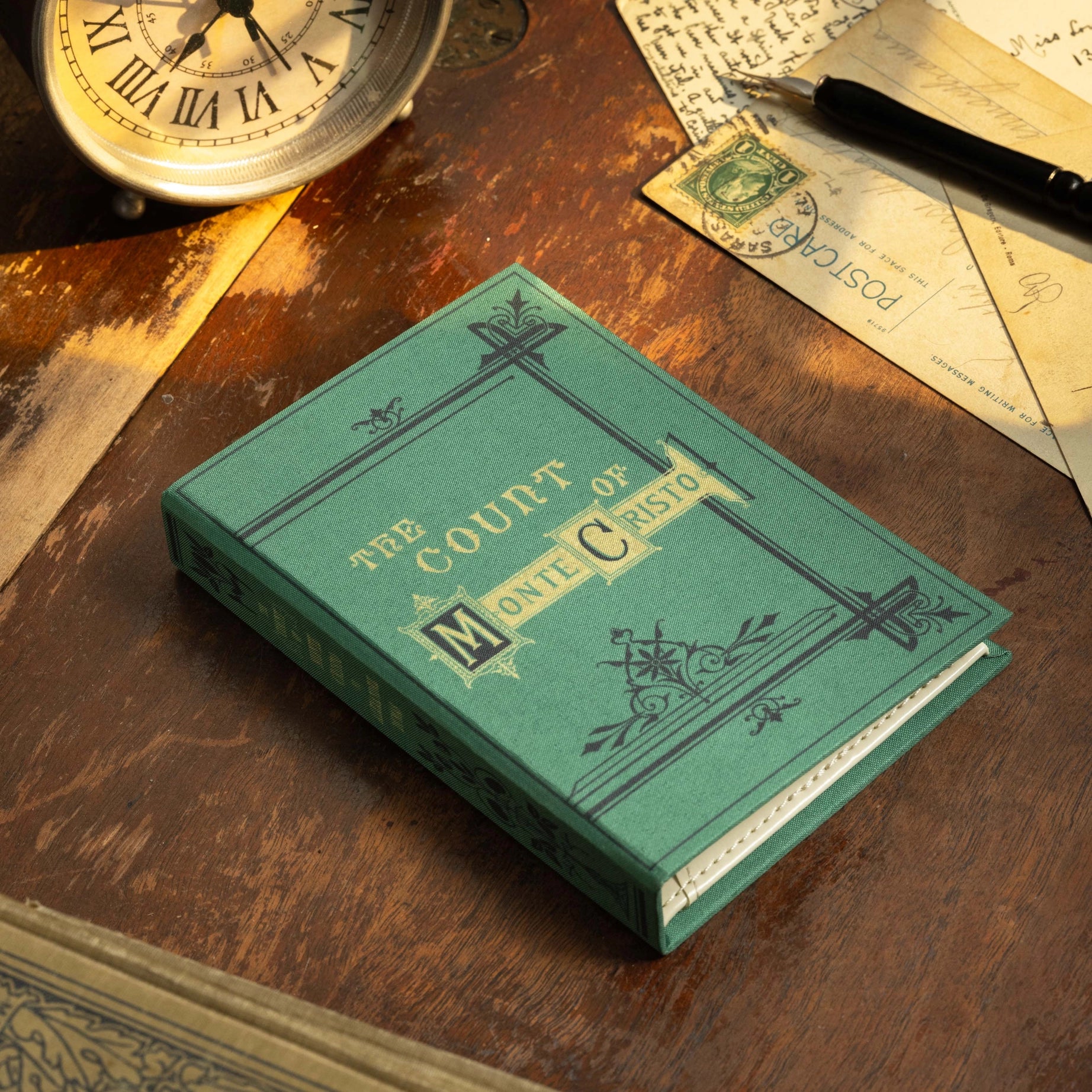 'the Count of Monte Cristo' (Emerald Green) By Alexandre Dumas 1844 Passport/Notebook Wallet