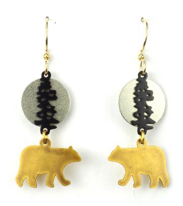 Bear w/ tree and disk