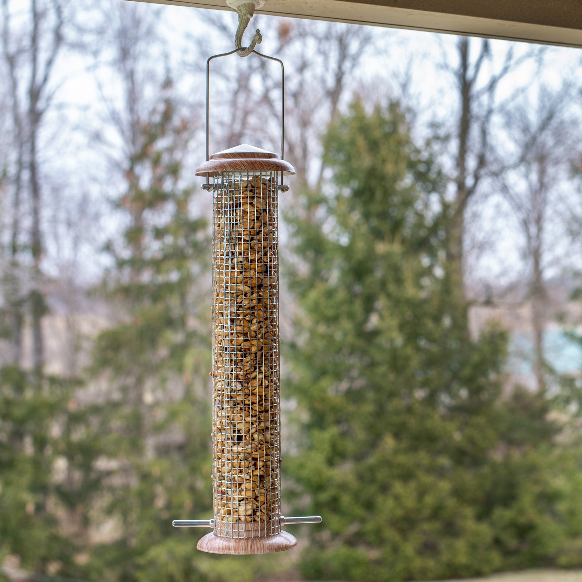 Natural Woodgrain Finish Mesh Metal 1 Lb. Nut Bird Feeder