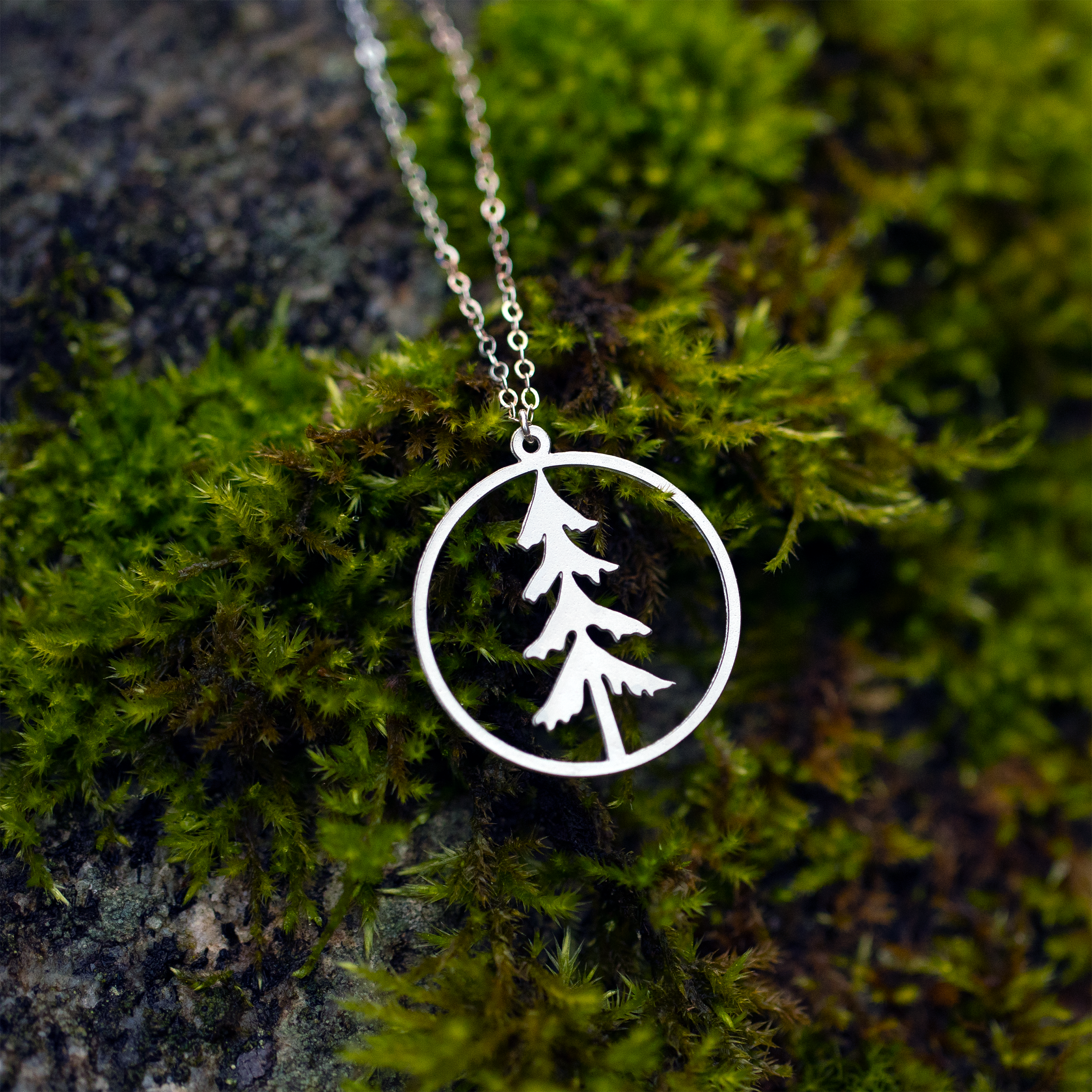 Lone Pine Necklace