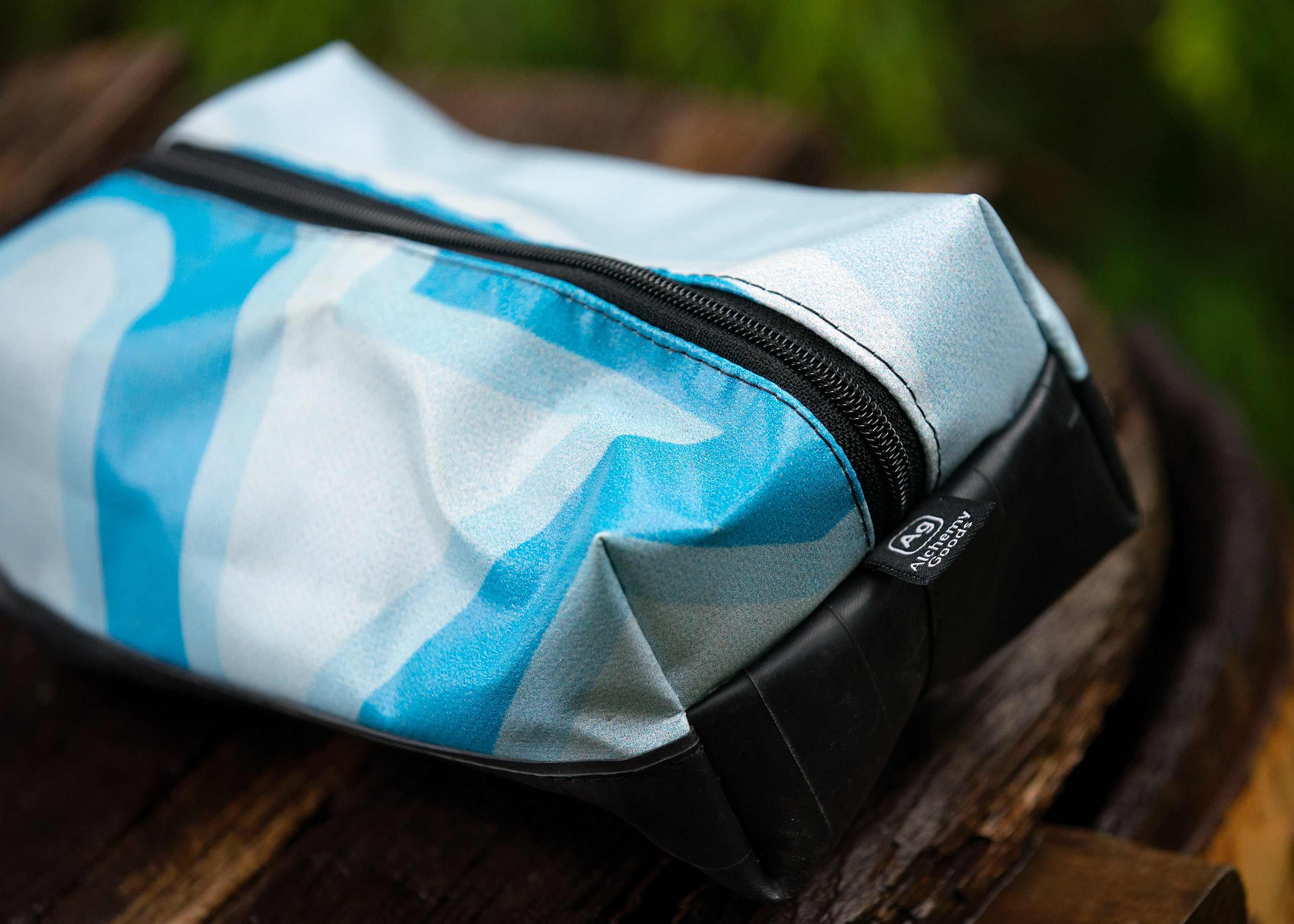 Sand Point Travel Kit by Alchemy Goods