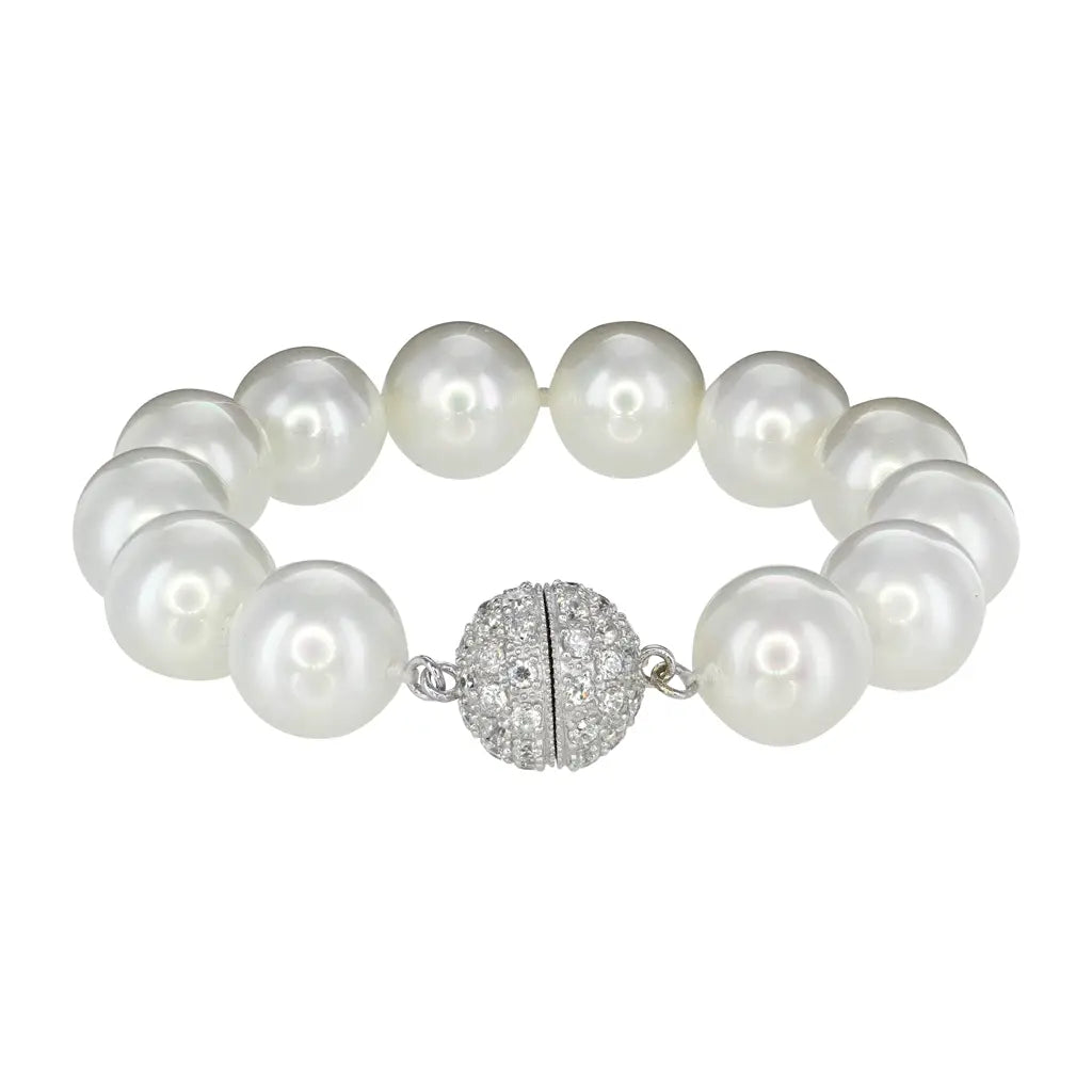 White Masami 7 South Sea Shell Pearl Bracelet with Crystal Clasp