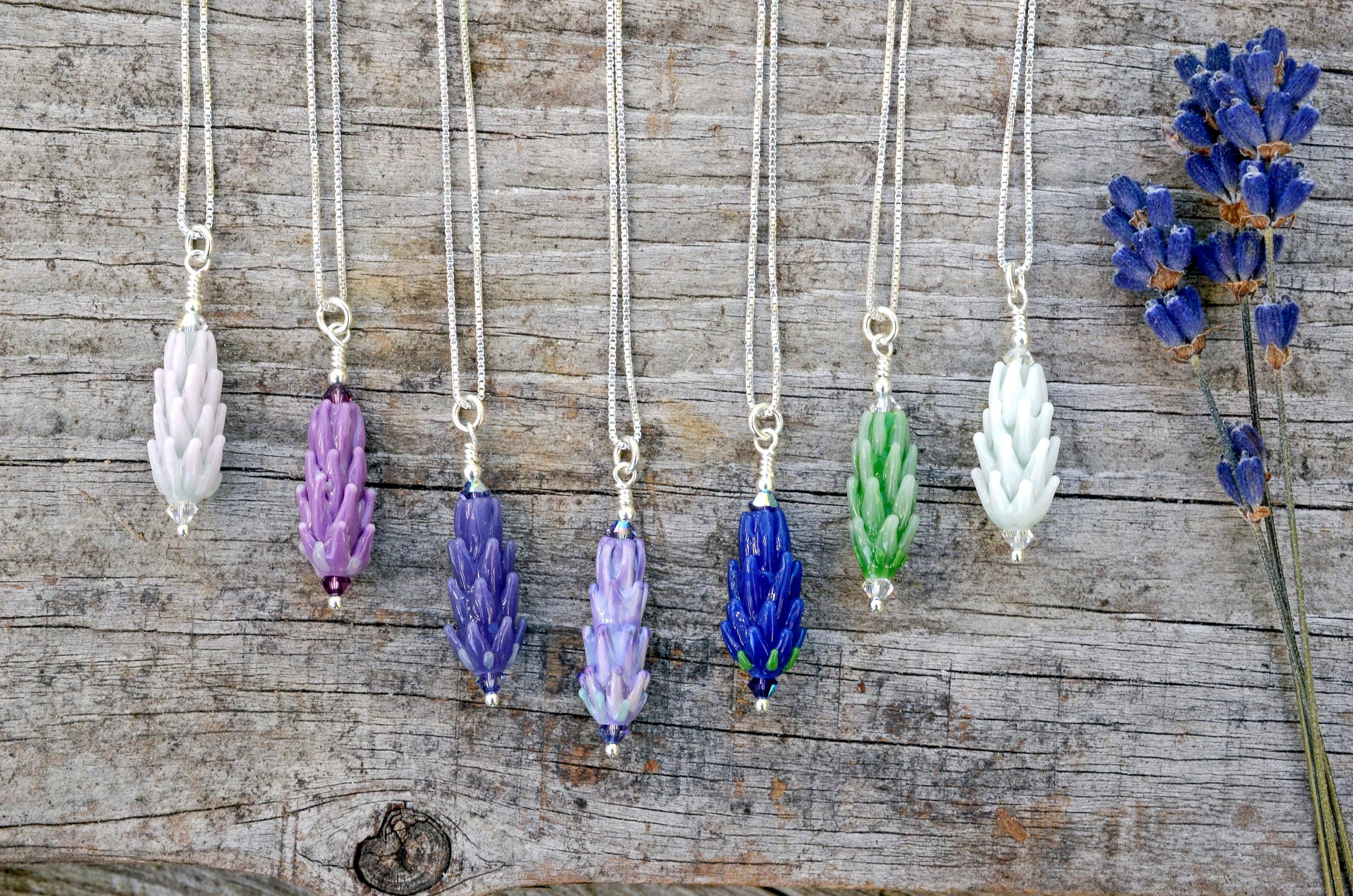 Lavender Glass Bead Pendant on 18" Sterling Silver Chain: Purple Rose