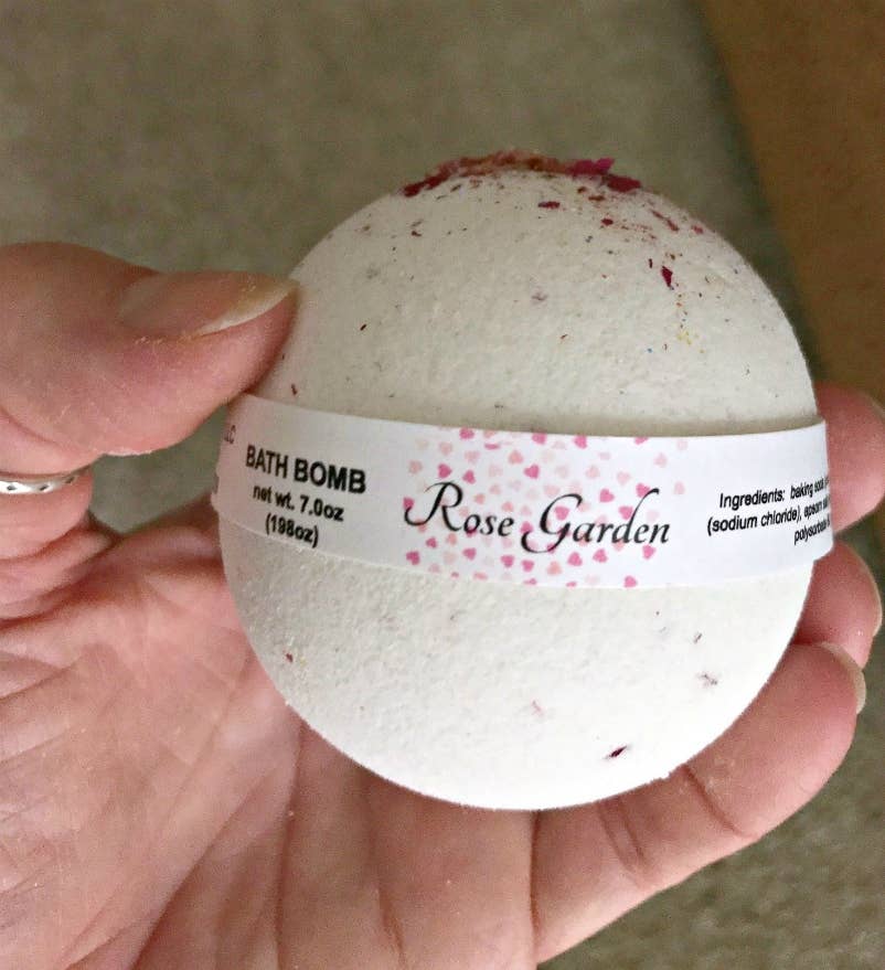 Rose Garden Bath Bomb