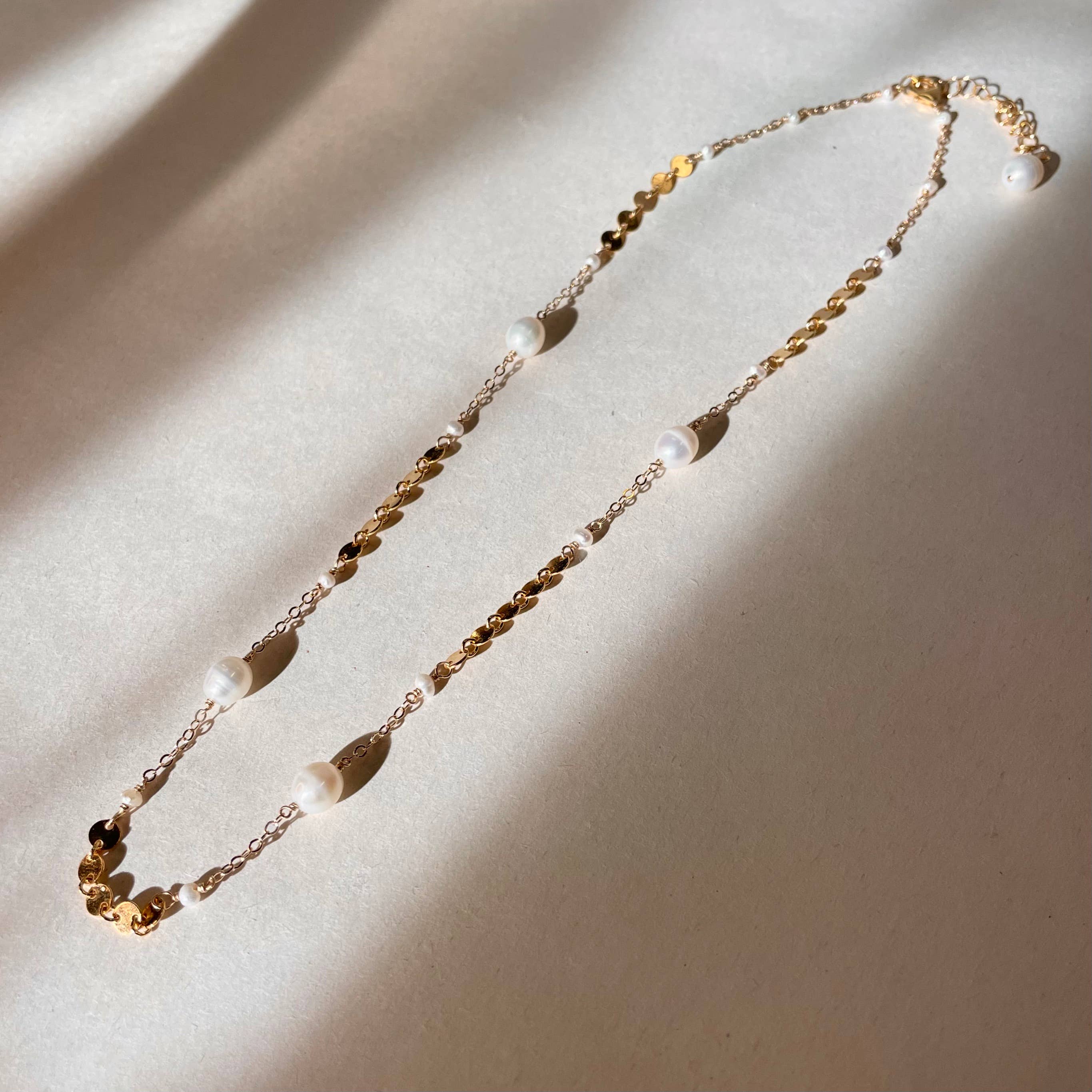 Pearl and Sequin Choker: Gold Filled