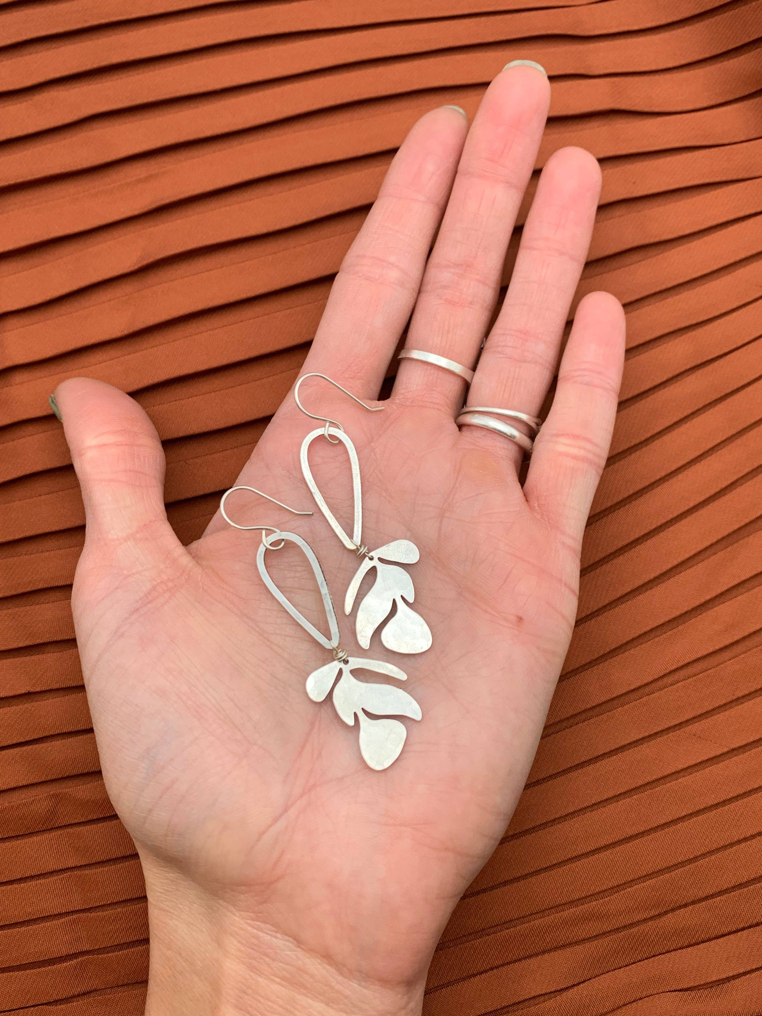 Matisse Earrings: Gold / Regular