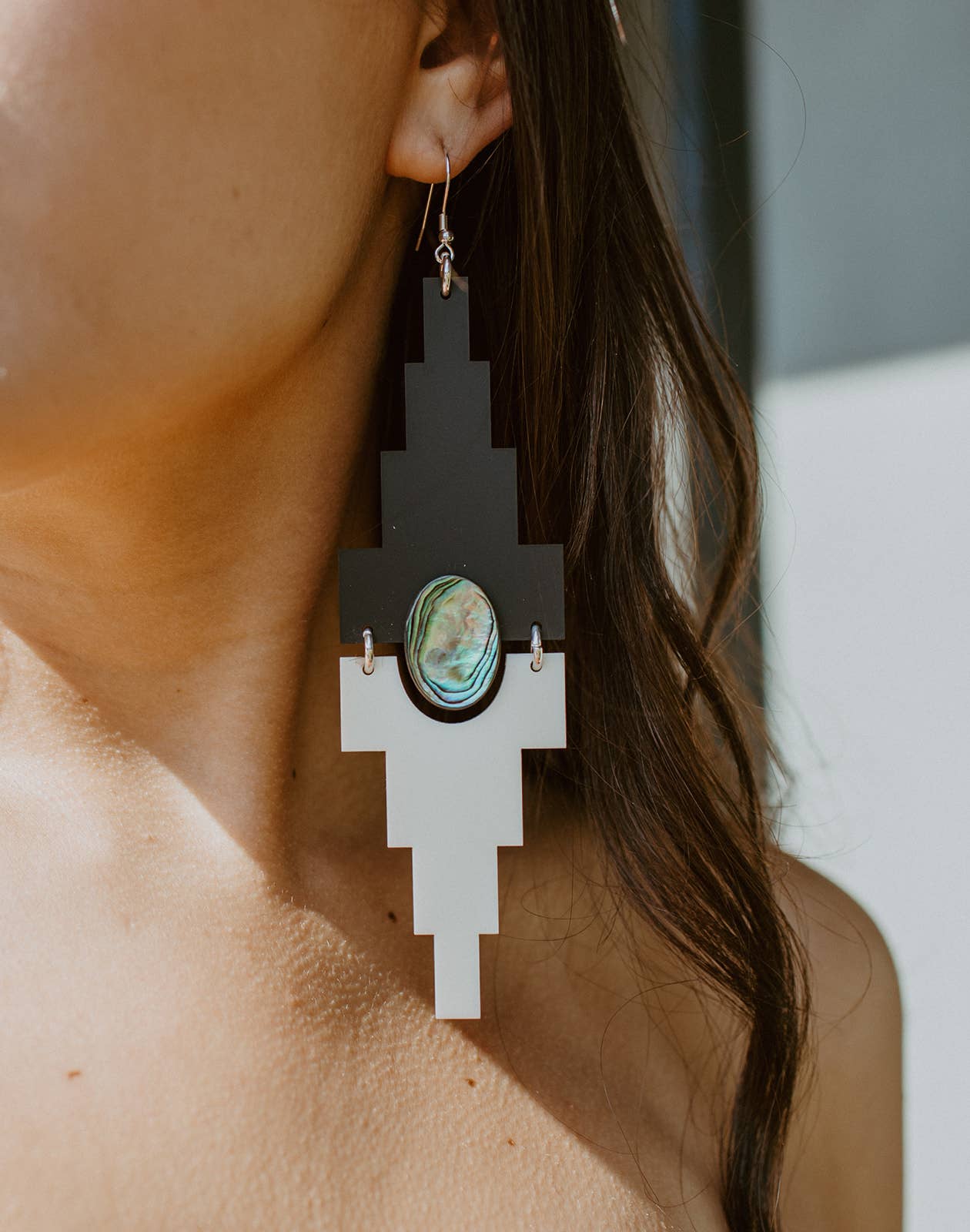 Mesa Earring: Cream/Terracotta