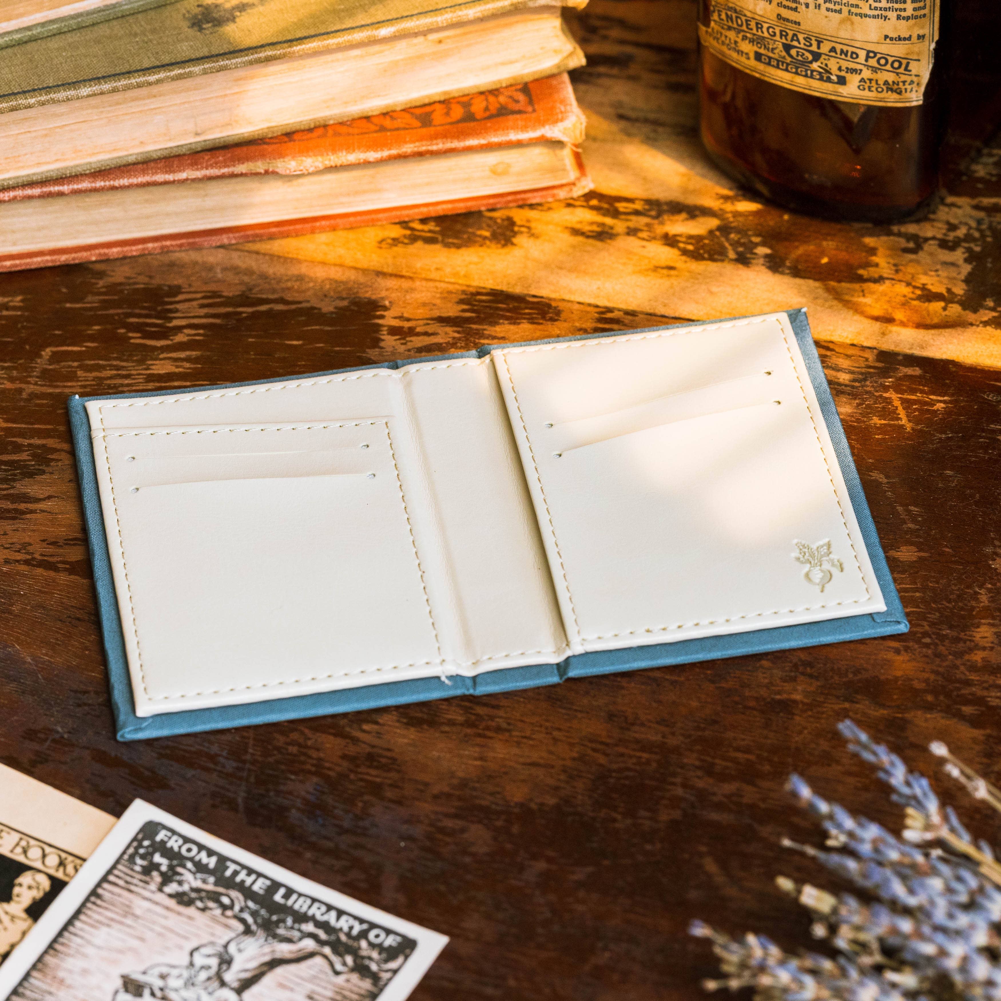 The War of the Worlds by H.G. Wells 1898 Book Wallet