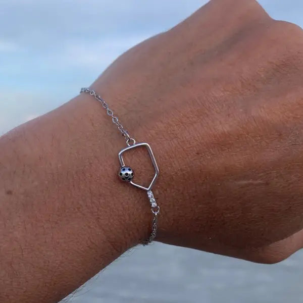 Open Paddle Rhinestone 18K White Gold Adjustable Bracelet