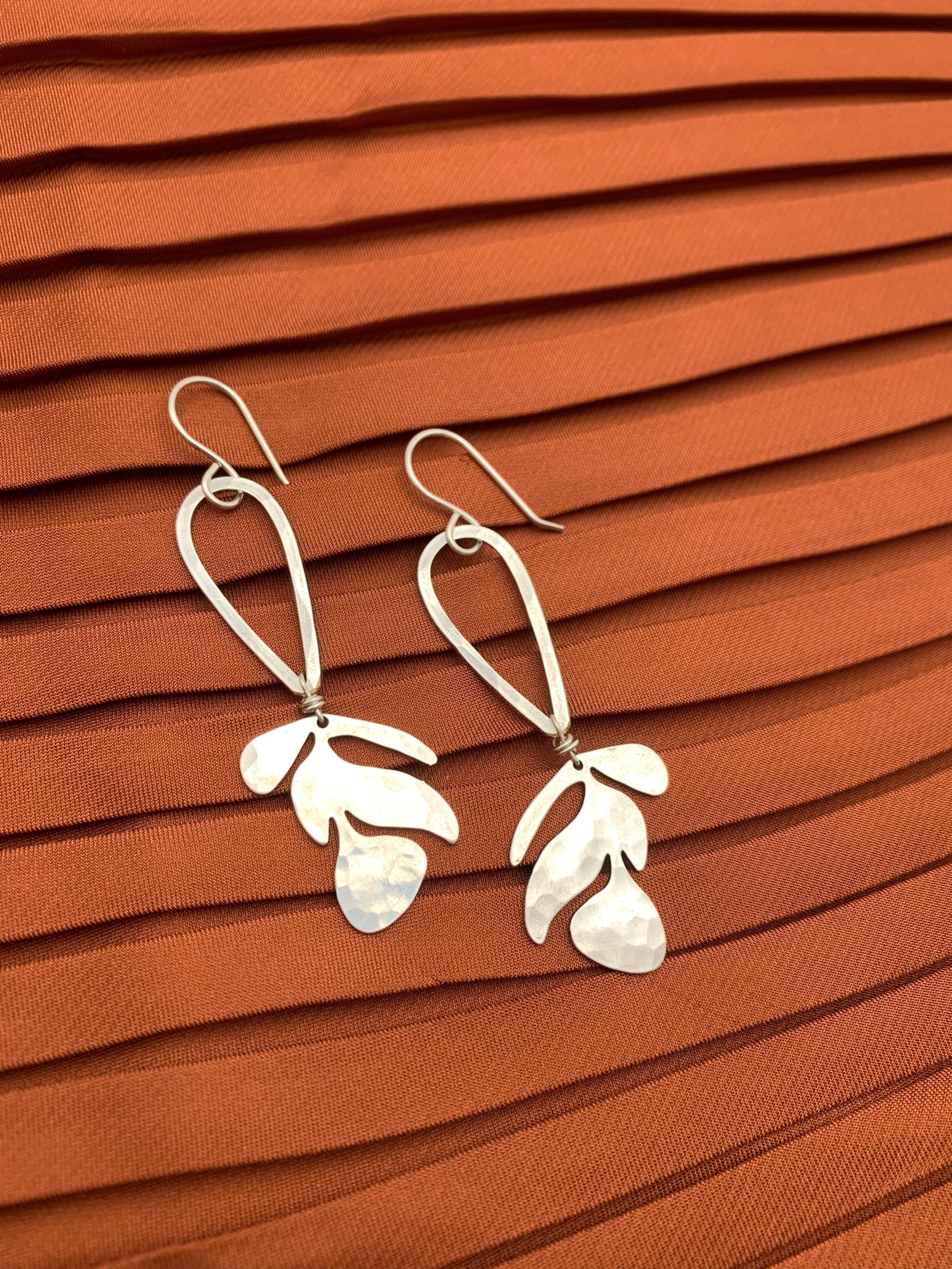 Matisse Earrings: Gold / Regular