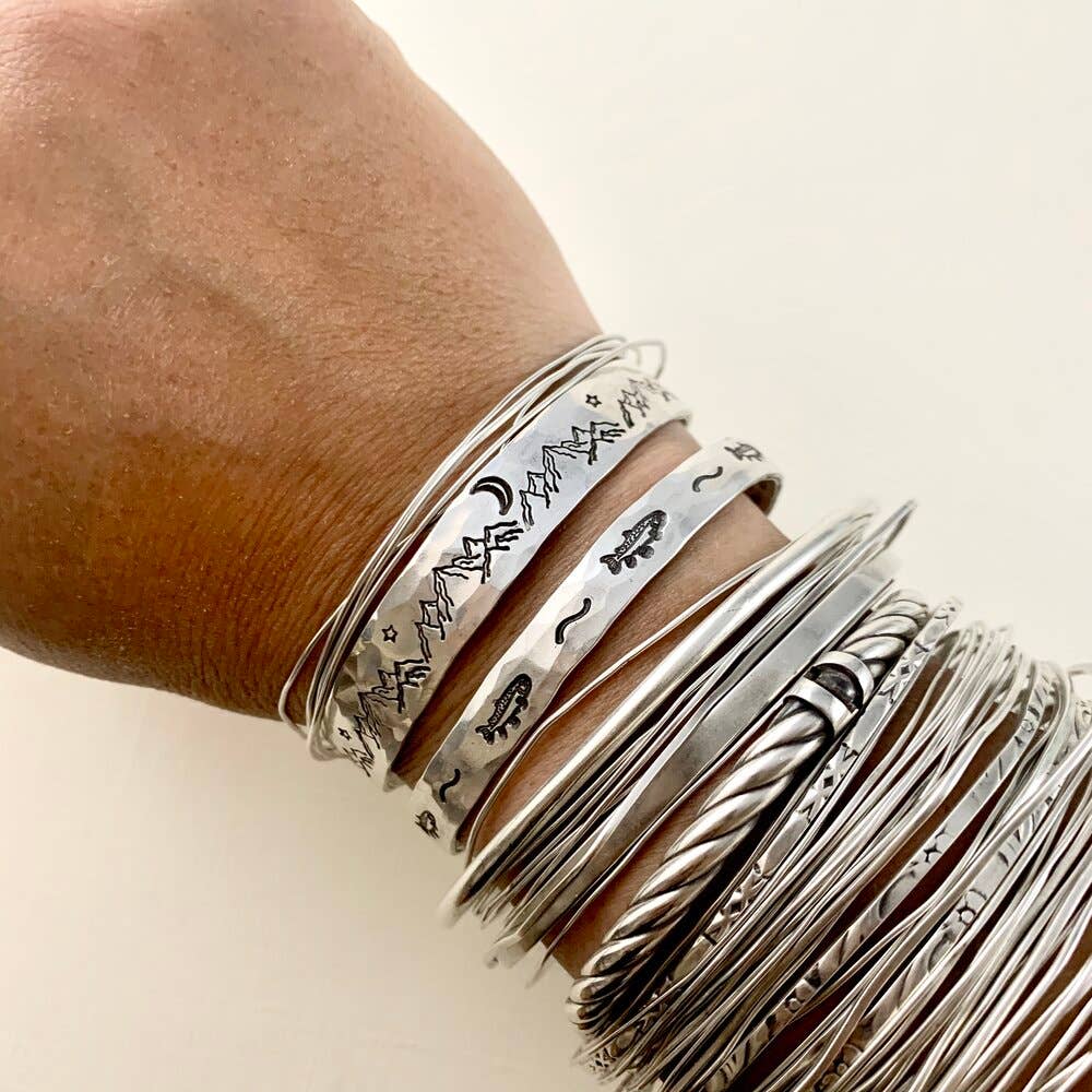 Handmade Feeesh Cuff: Silver Finish