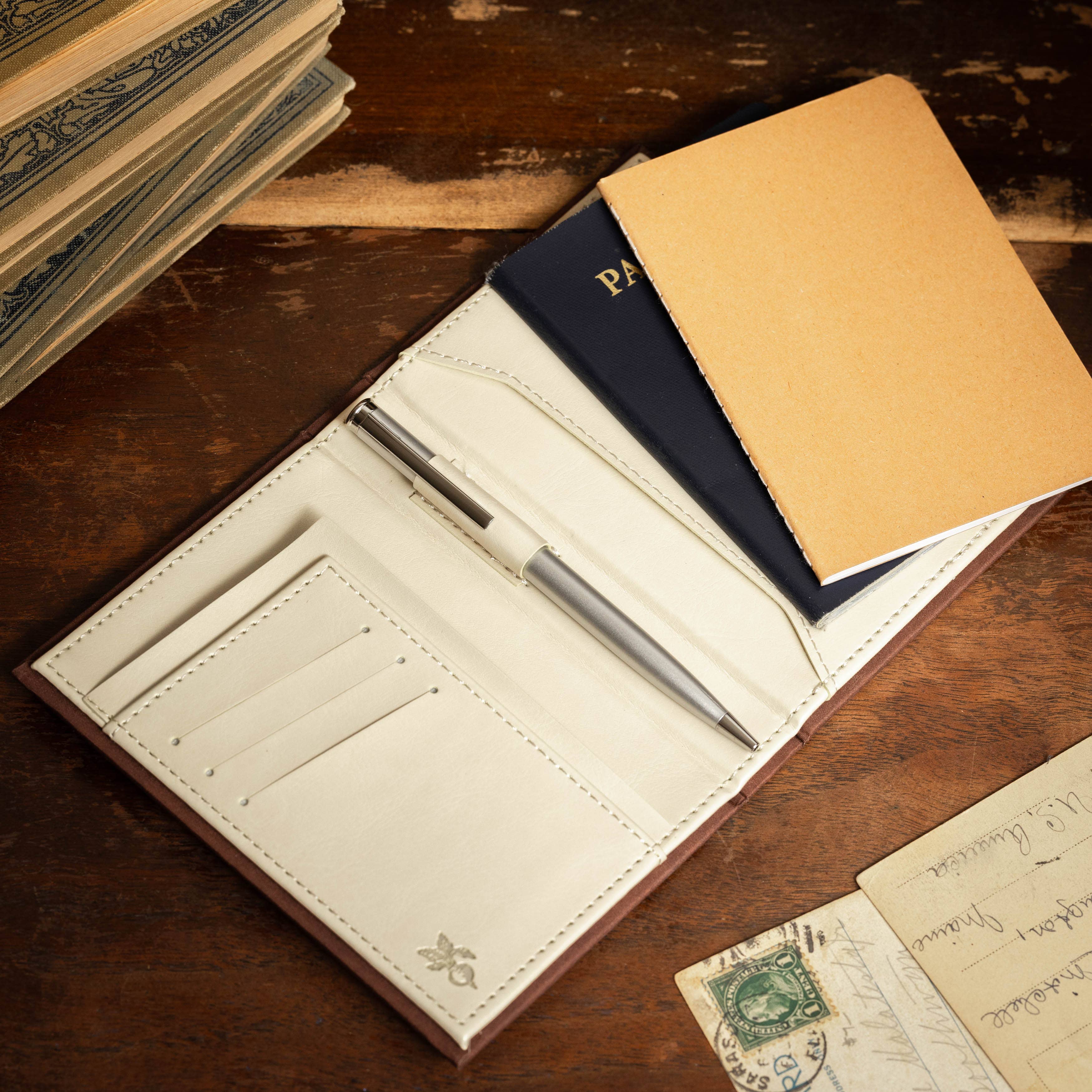 'Frankenstein' by Mary Shelley 1818 Passport/Notebook Wallet