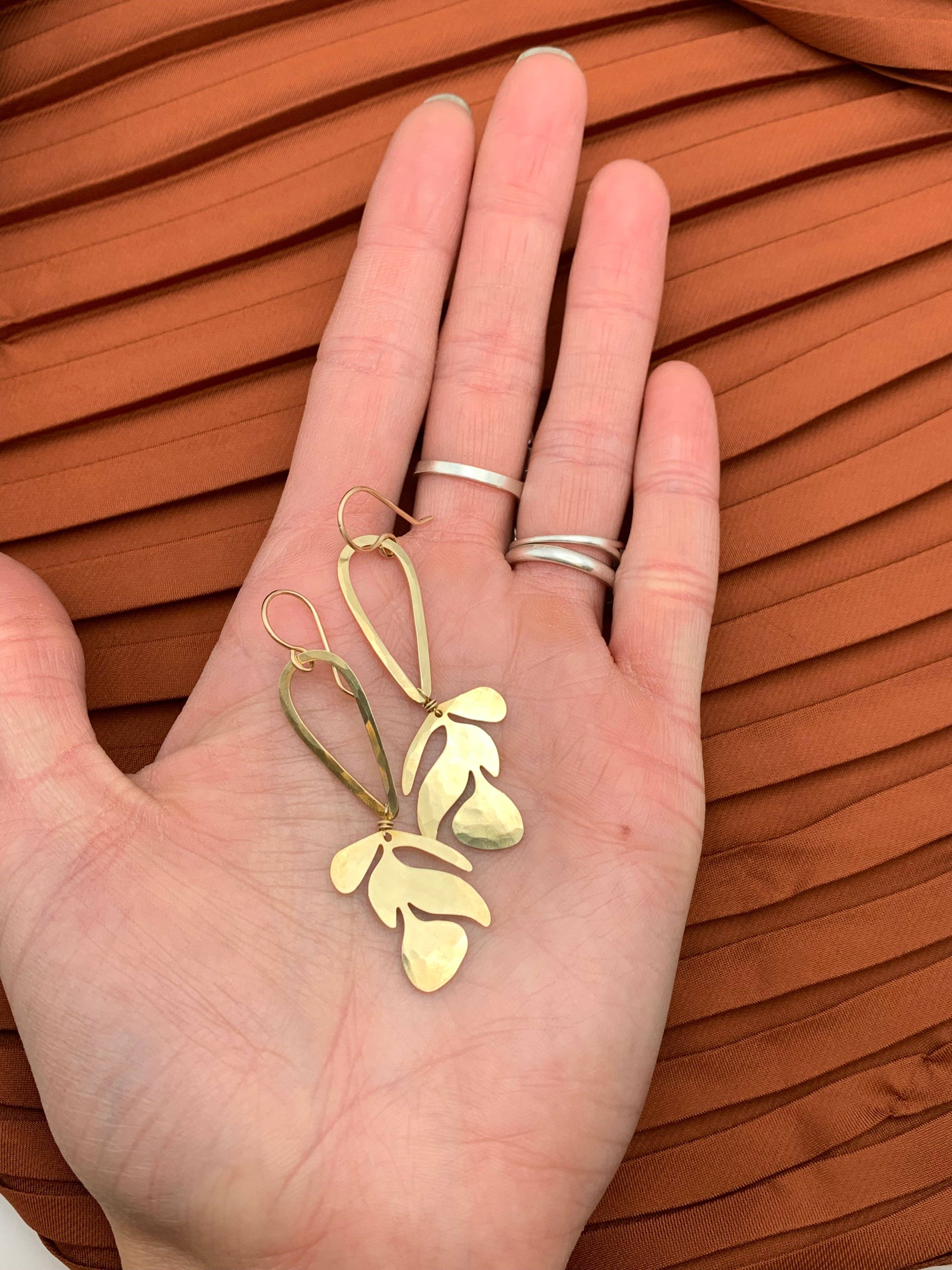 Matisse Earrings: Gold / Regular