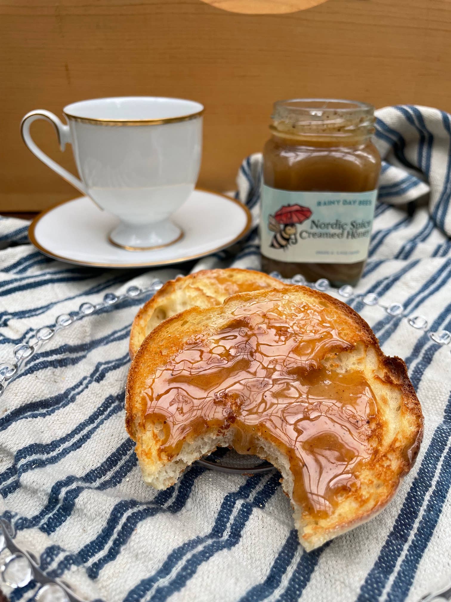 Nordic Spice Creamed Honey: 9.5 oz Jar