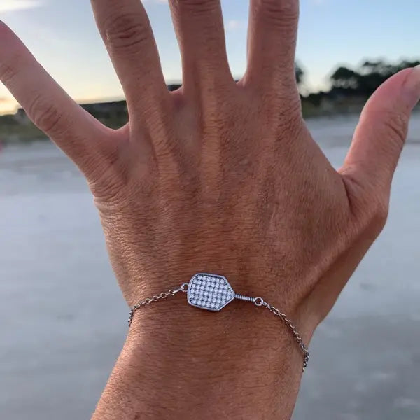 Closed Paddle Rhinestone and 18K White Gold Plated Bracelet