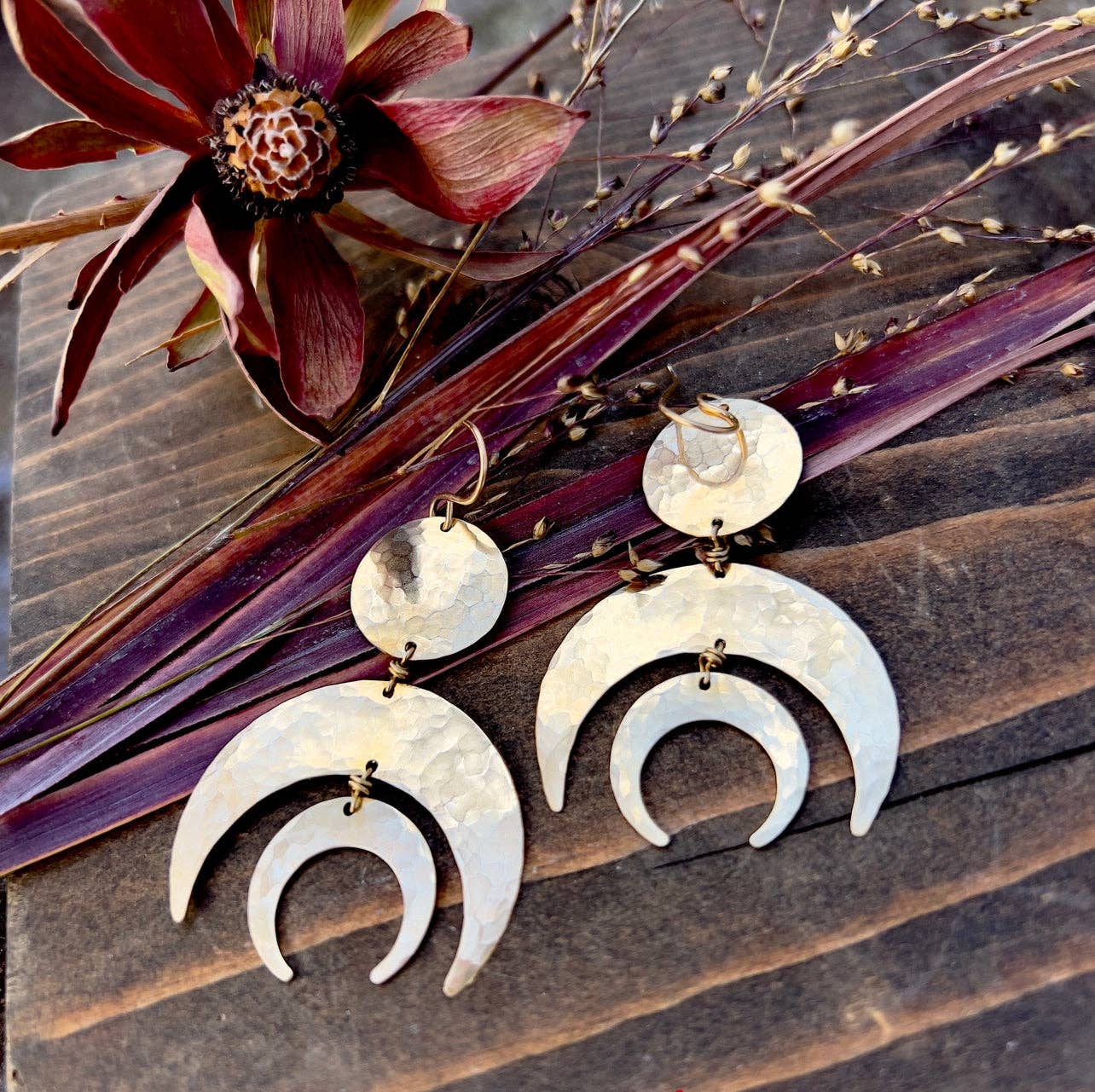 Handmade Raquel Earrings: Silver