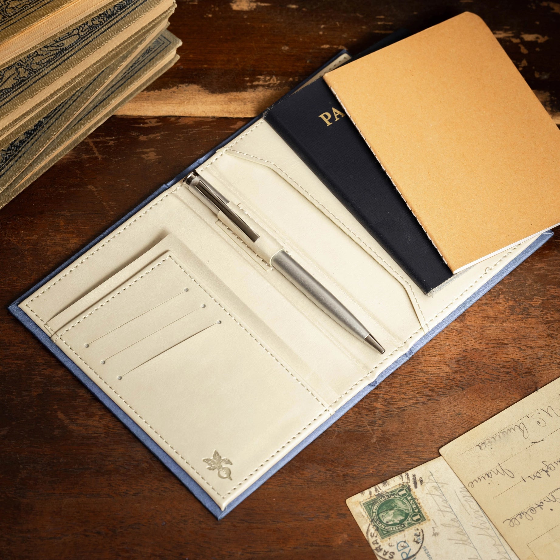 'Robin Hood & His Merry Men' By Howard Pyle 1883 Passport/Notebook Wallet