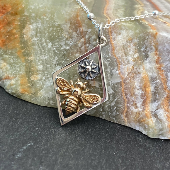 Bronze Bee in Silver Diamond With Star Necklace