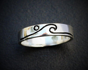 Little Wave Ring | Sterling Silver