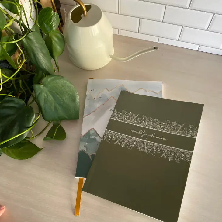 Undated 12-Month Weekly Planner - Green Floral